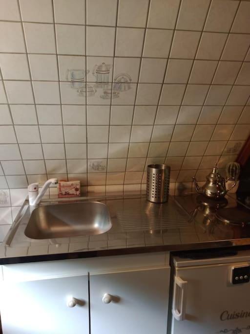 Micro Maison Isba Sedan Givonne Exteriör bild